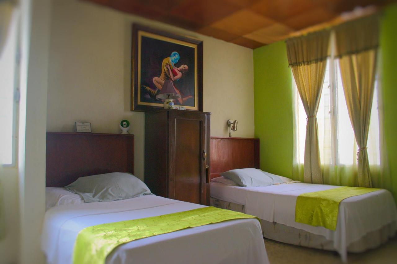 Hotel Oasis San Salvador Exteriör bild