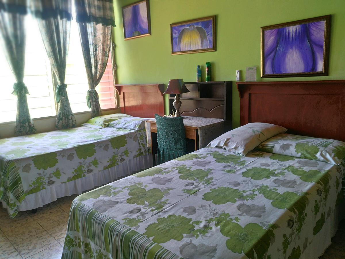 Hotel Oasis San Salvador Exteriör bild